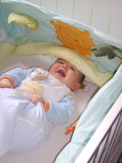 Avec le tour de lit, je me cache...