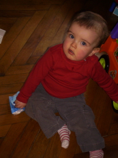 Jamais sans un paquet de mouchoirs!