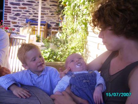 Et l� c'est ma Tata Tiphaine!