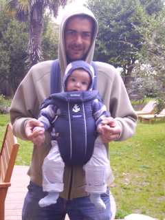 Qui a dit que je ne ressemblais pas beaucoup � mon Papa?