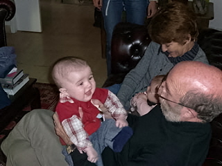 Je me marre bien avec Grand-P�re!