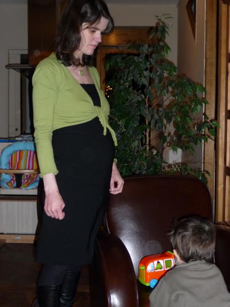 Ventre de Maman � 4 mois et demi de grossesse